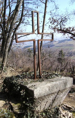 Croix de l Eteille 02 m